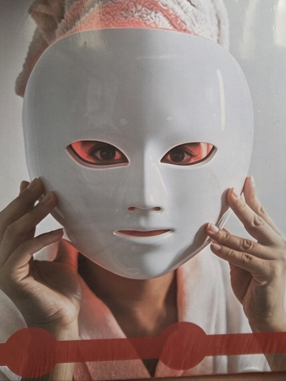 Nortech 7-in-1 LED Wireless Light Therapy Face Mask